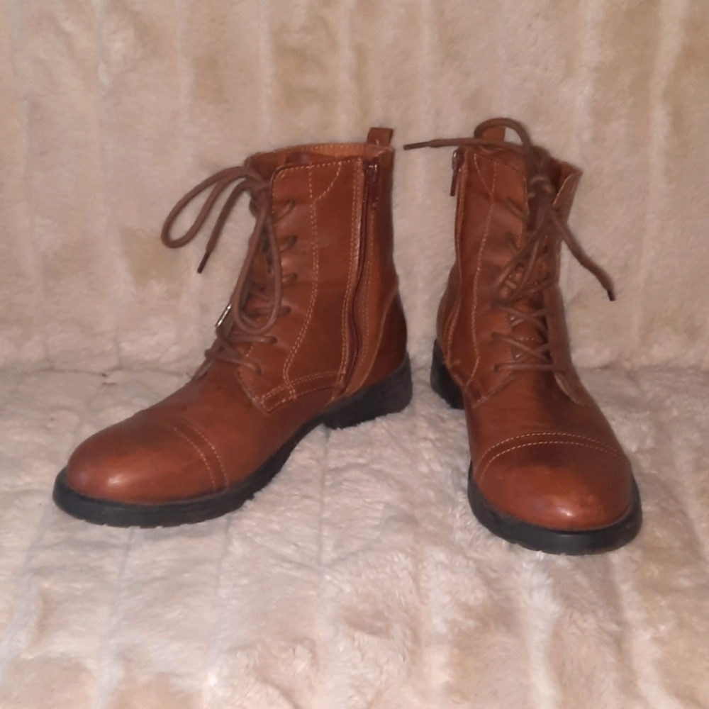 ALDO brown leather boots euc 7